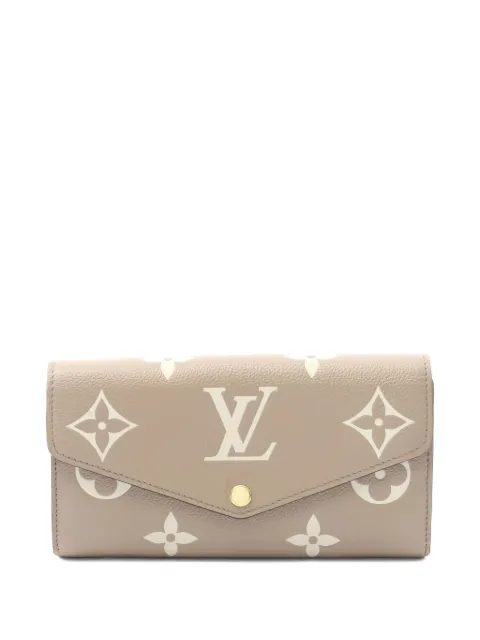 Louis Vuitton Pre-Owned 2021 Sarah Monogram wallet