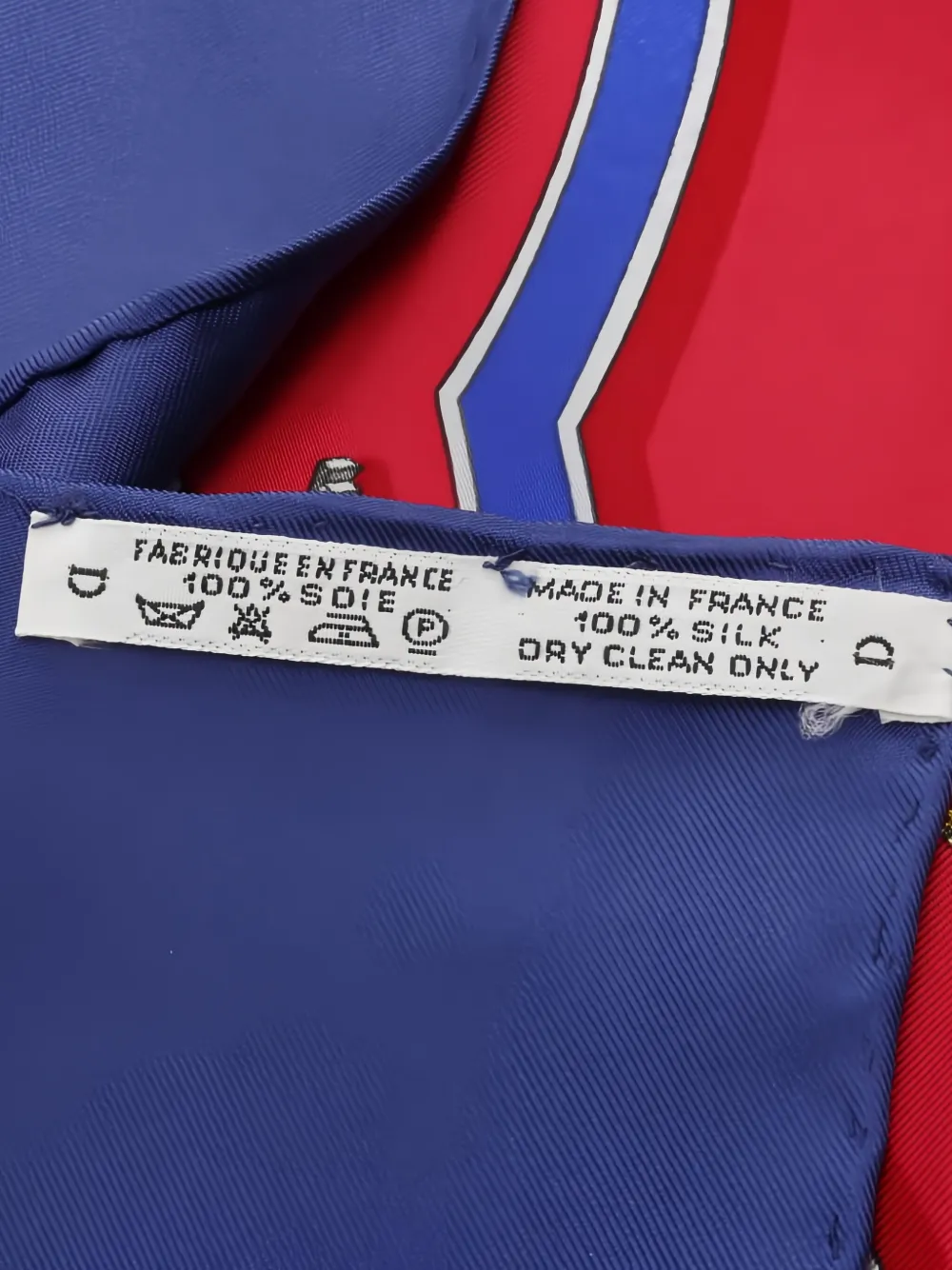 Hermès Pre-Owned 2000s Carré 90 printed scarf | Image 2