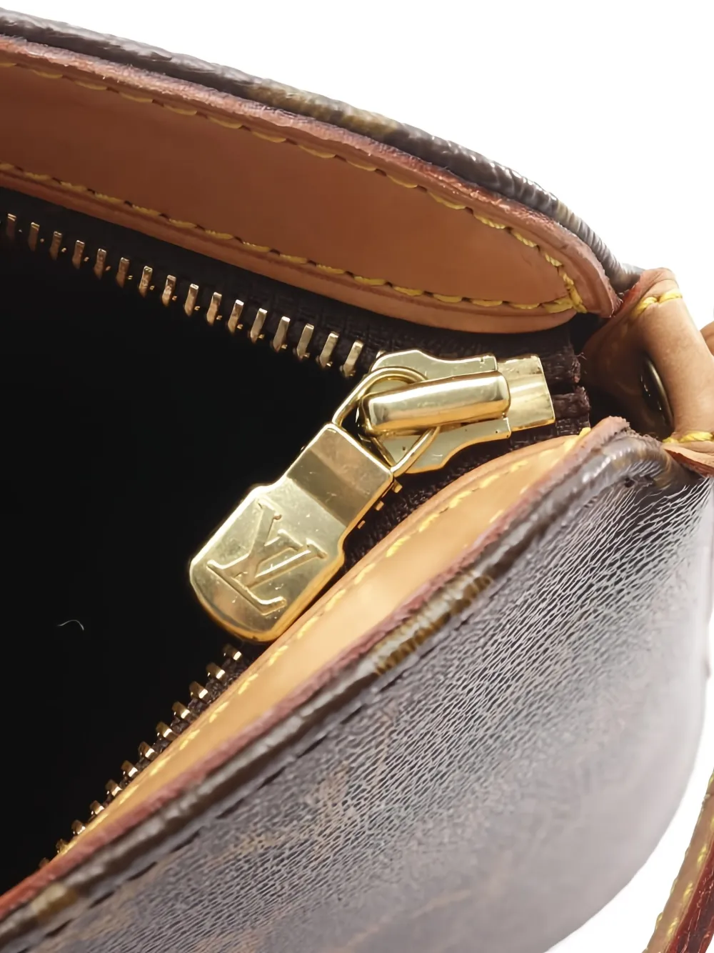 LOUIS VUITTON Pre-owned 2003 Druot Monogram Shoulder Bag In Brown