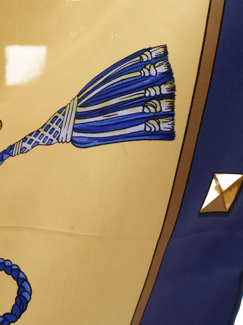 HERMES Pre-owned 2000s Les Cles Keys-print Silk Scarf In Neutral