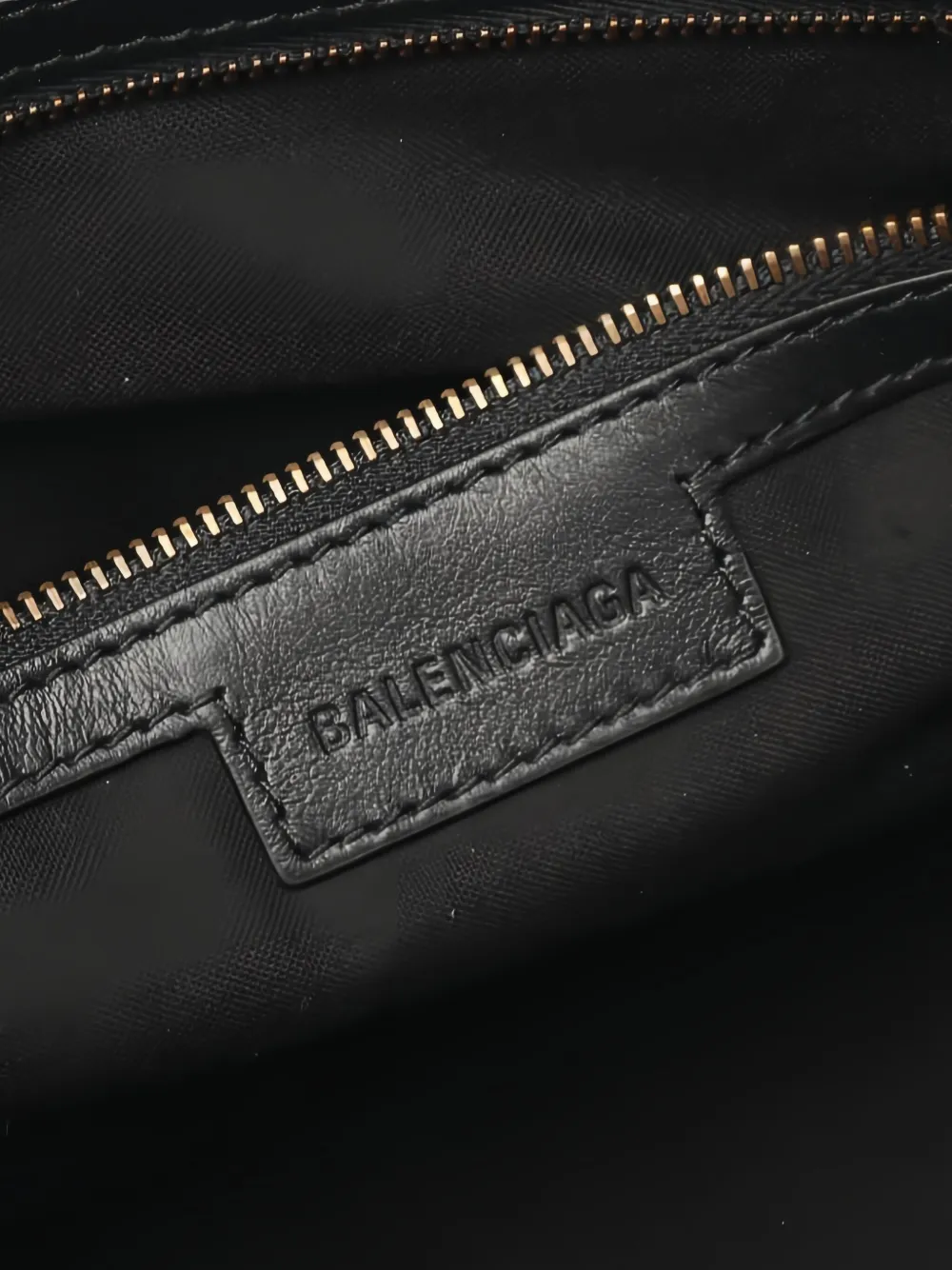 BALENCIAGA Pre-owned 2020s Medium City Braided-handle Tote Bag In Gray