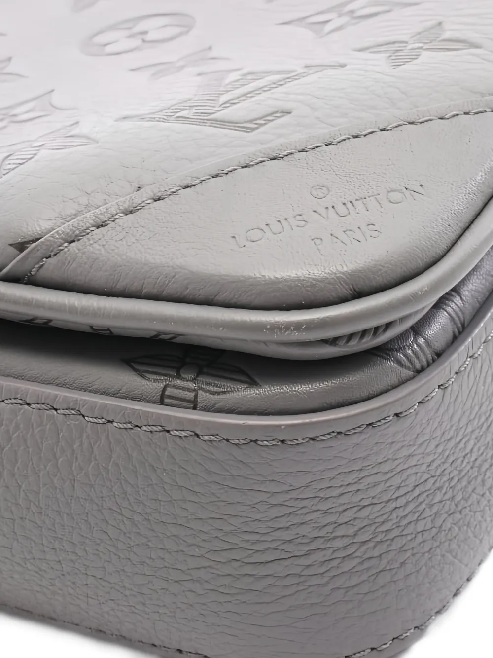 LOUIS VUITTON Pre-owned 2010s Trio Monogram Messenger Bag In Gray