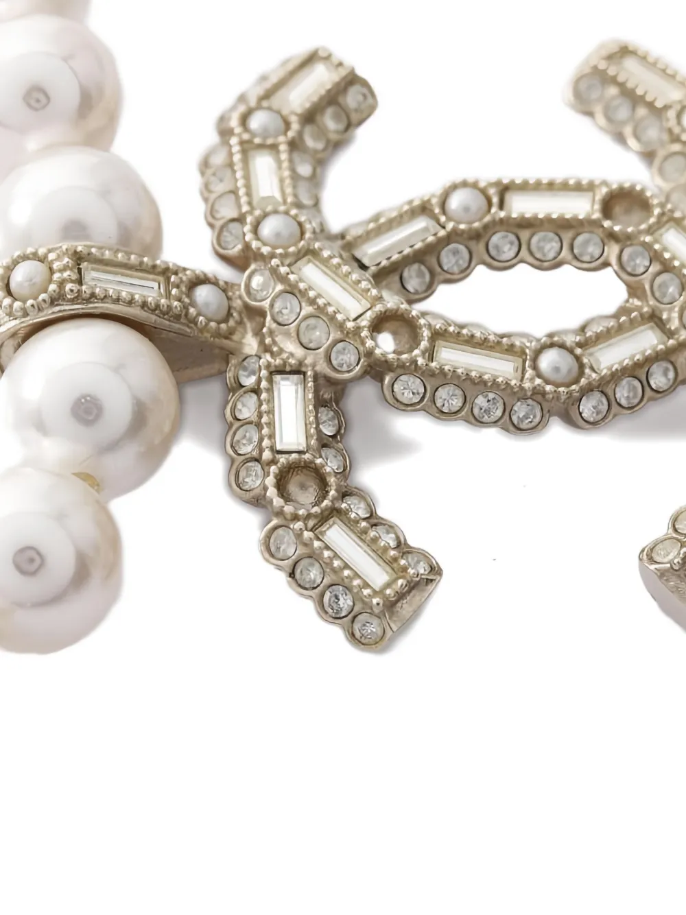 Pre-owned Chanel 1986-1988 Coco Mark Pearl Choker In Silver