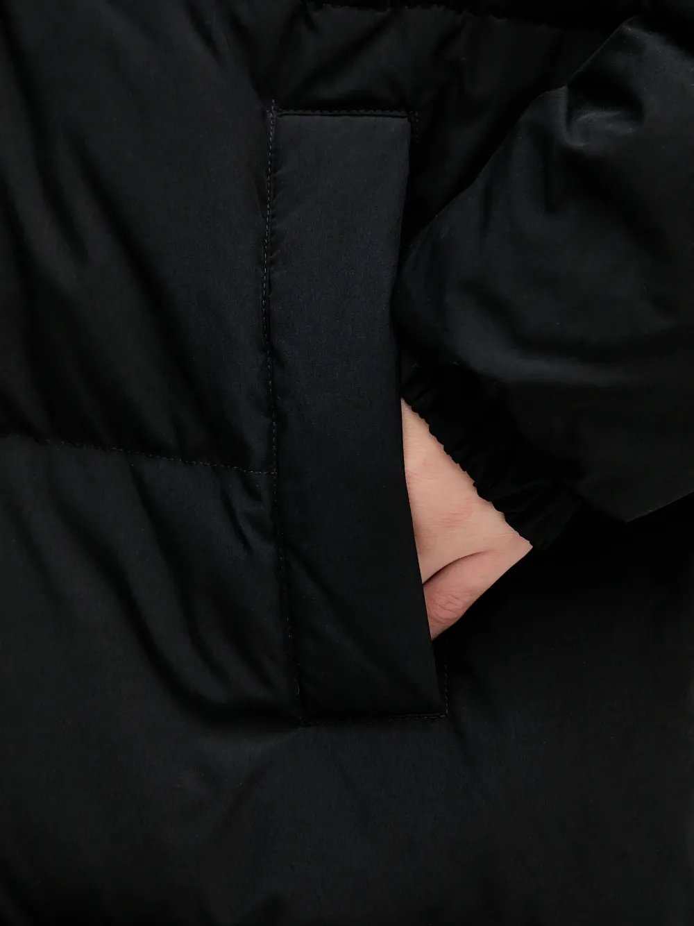 Benetton Hooded Puffer Coat In Black