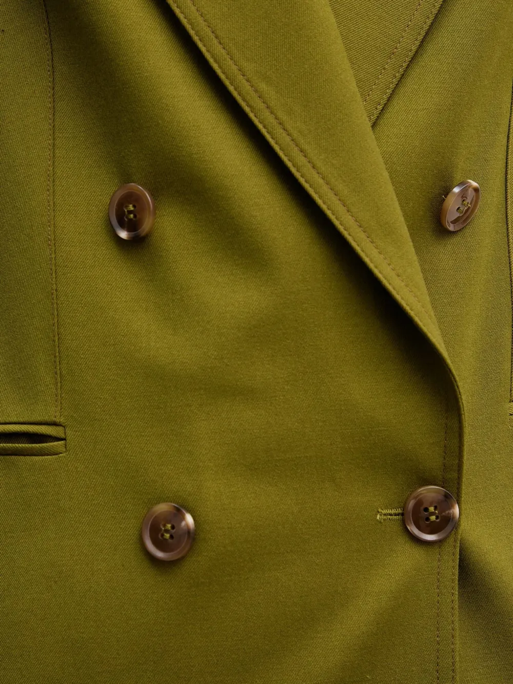 双排扣西装夹克