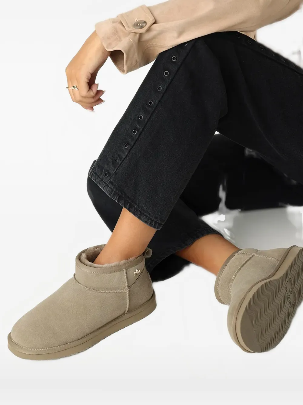 Mexx Kimo Olympia Llogo Ankle Boots In Neutral