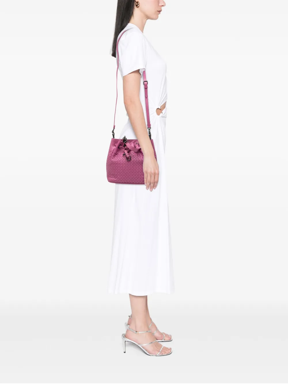 Pre-owned Bottega Veneta 2012-2025 Nappa Intrecciato Bucket Bag In Pink