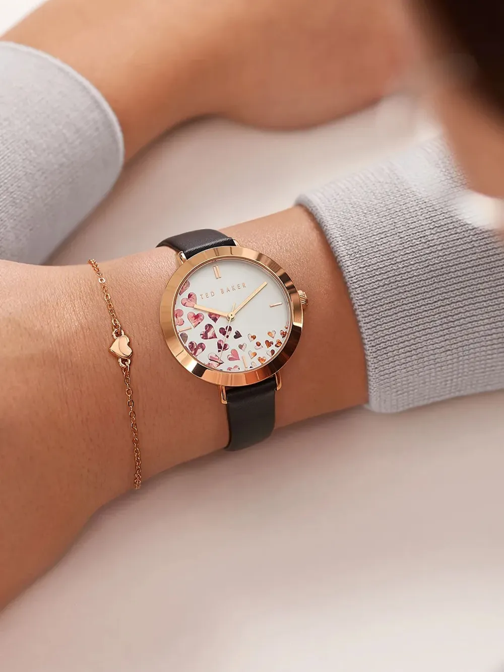  Ted Baker Ammy Hearts 34mm And Bracelet Set - White 