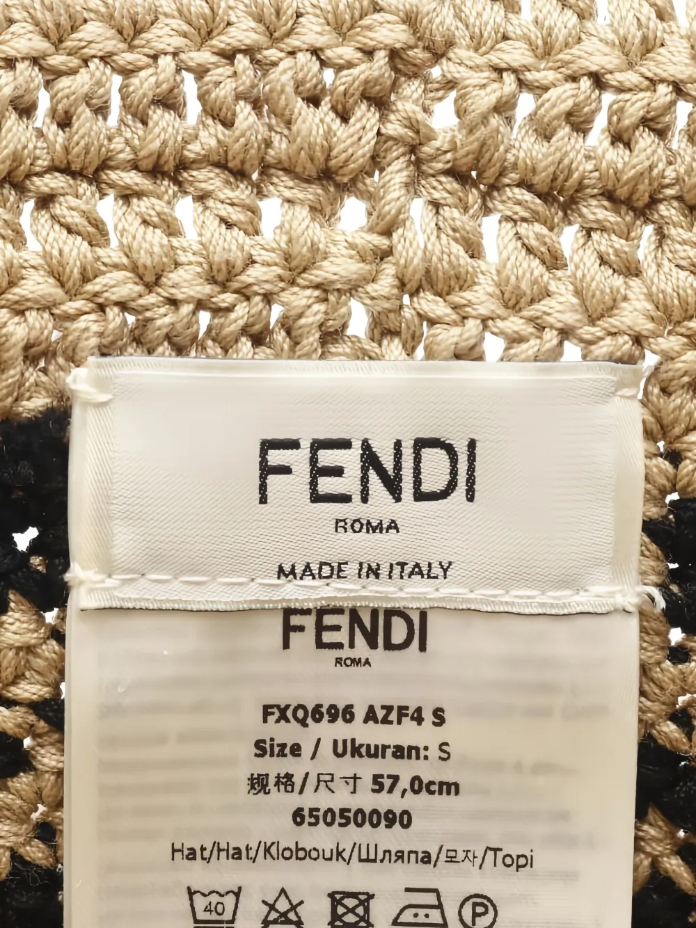 Pre-owned Fendi 2010s Logo-detail Hat In Neutral