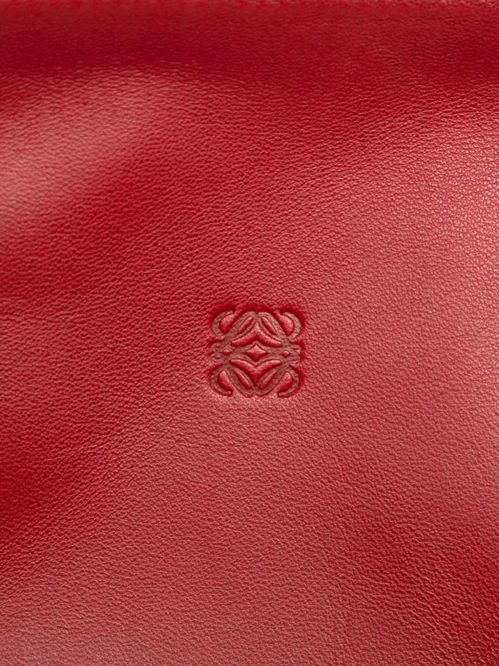 LOEWE Pre-owned 2000-2025 Leather Anagram Pouch In Red