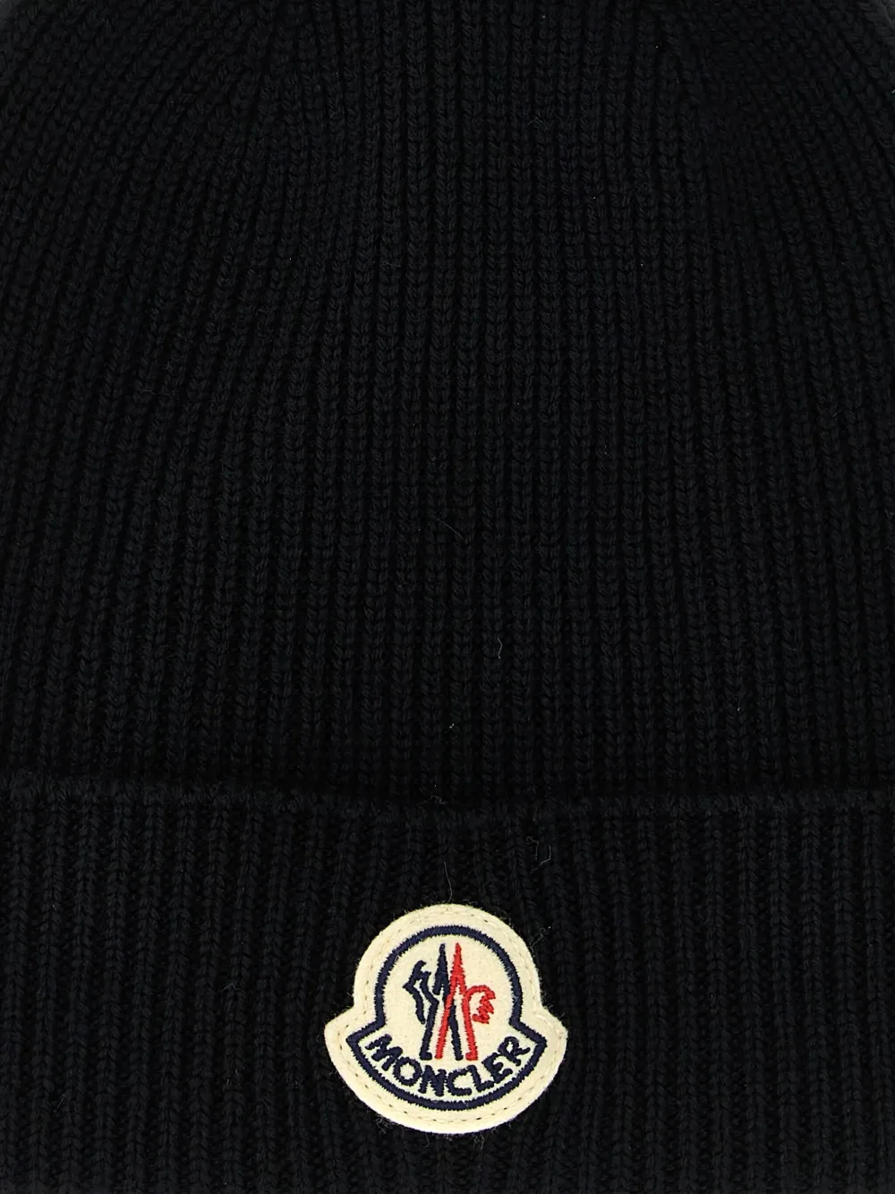 Moncler Ribbed Logo-patch Beanie In Black