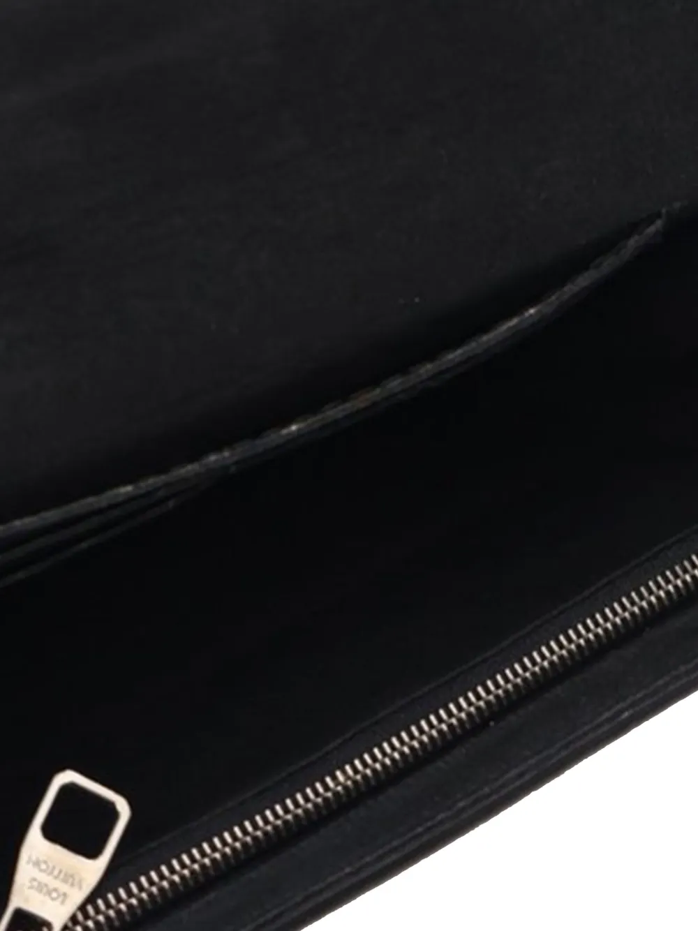 Pre-owned Louis Vuitton 2019 Monogram Giant Reverse Dauphine Belt Bag In Brown