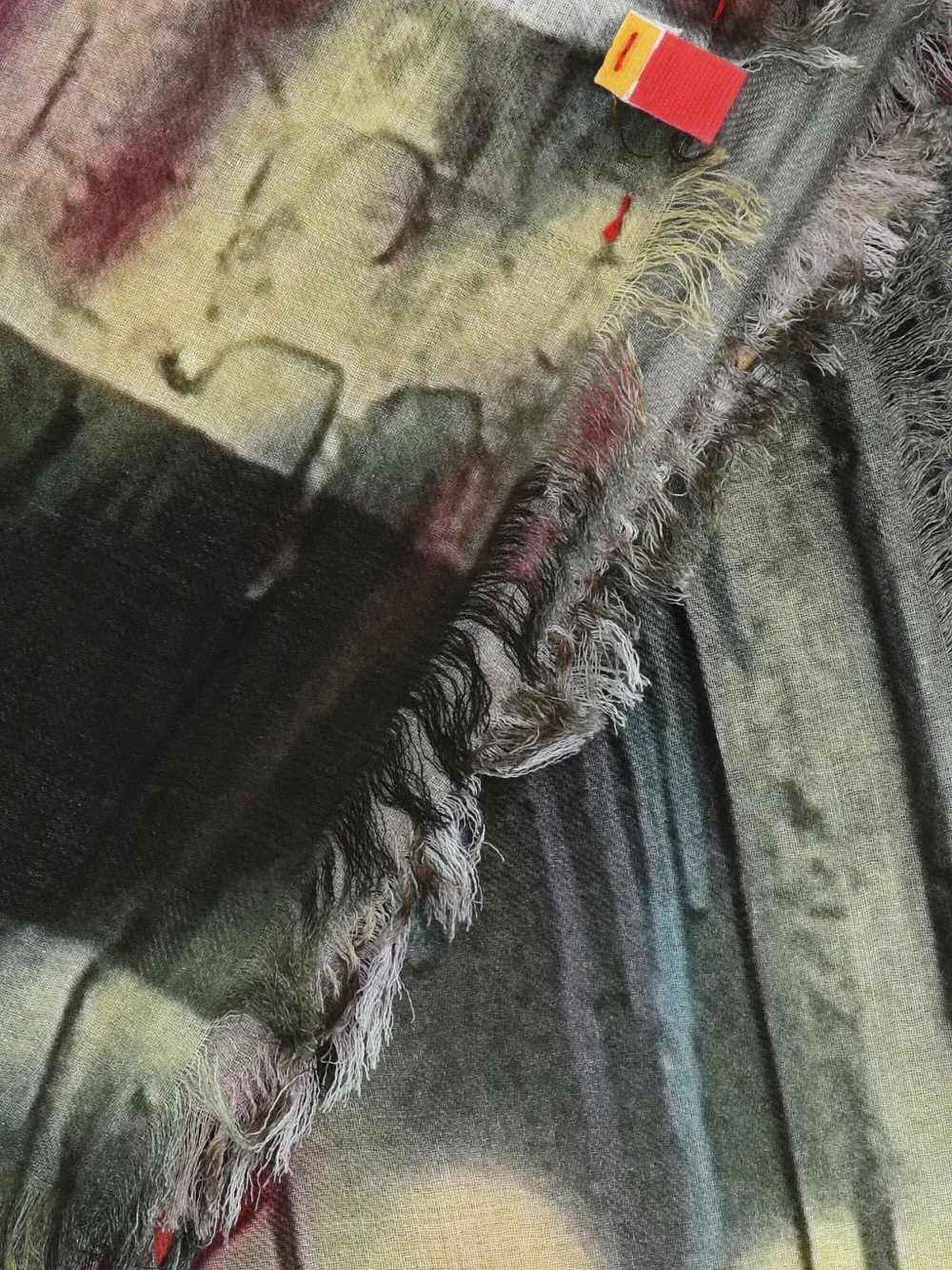 TALKING WALLS Ela Chromas fringed scarf | Men | Image 2