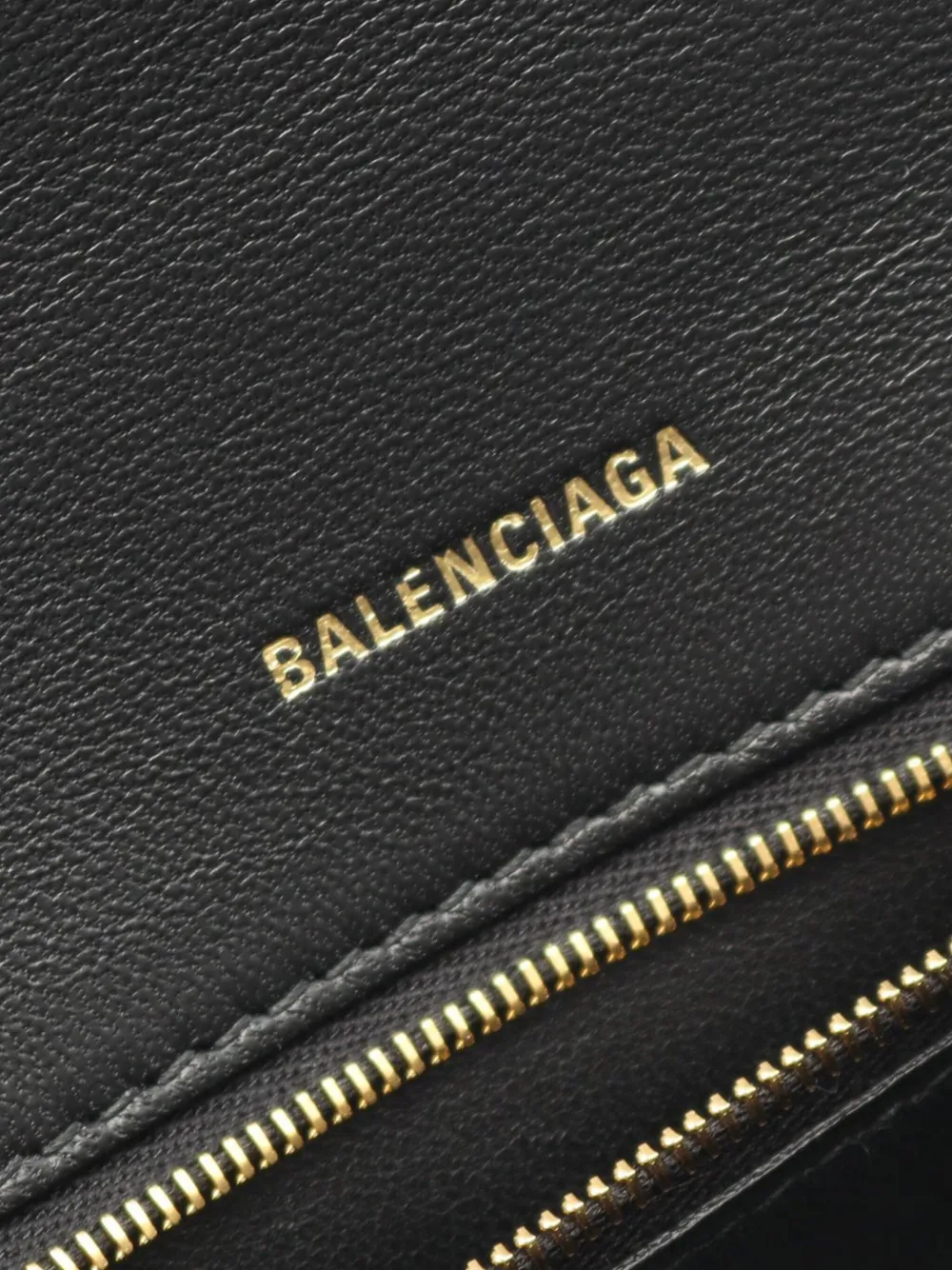 Pre-owned Balenciaga 2010-2025 Small Leather Hourglass Top Handle Bag Satchel In Black