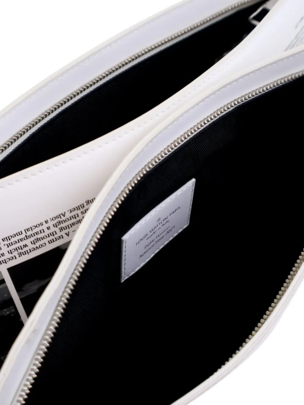 Pre-owned Louis Vuitton 2020-2025 Leather Everyday Lv Newspaper Pouch Clutch Bag In White