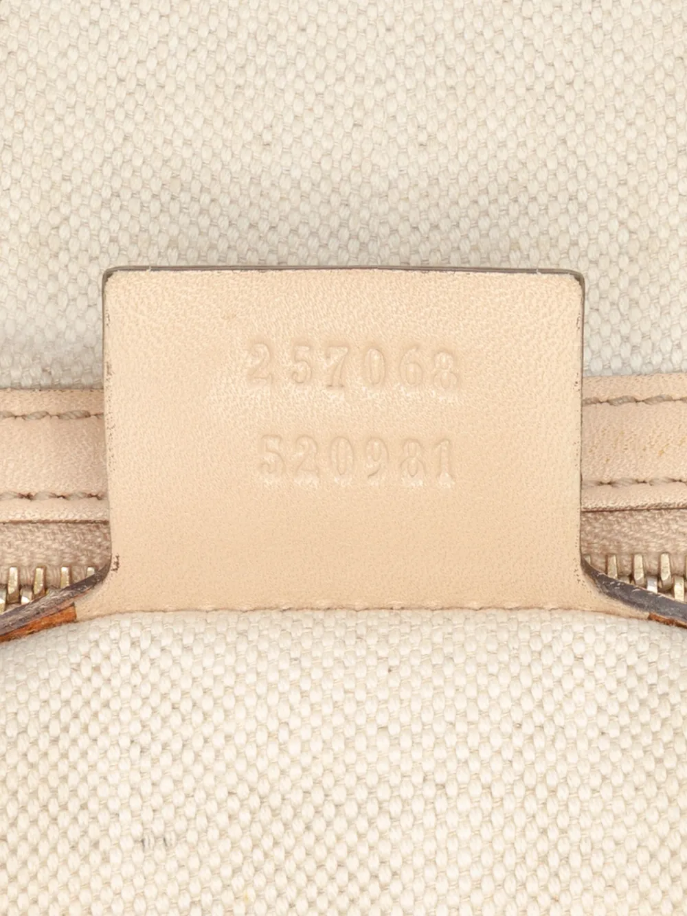 Pre-owned Gucci 2016-2025 Gg Metallic Canvas Lovely Tote Bag In Pink