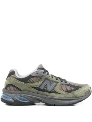 New Balance 2010 スニーカー | ブラウン | FARFETCH JP