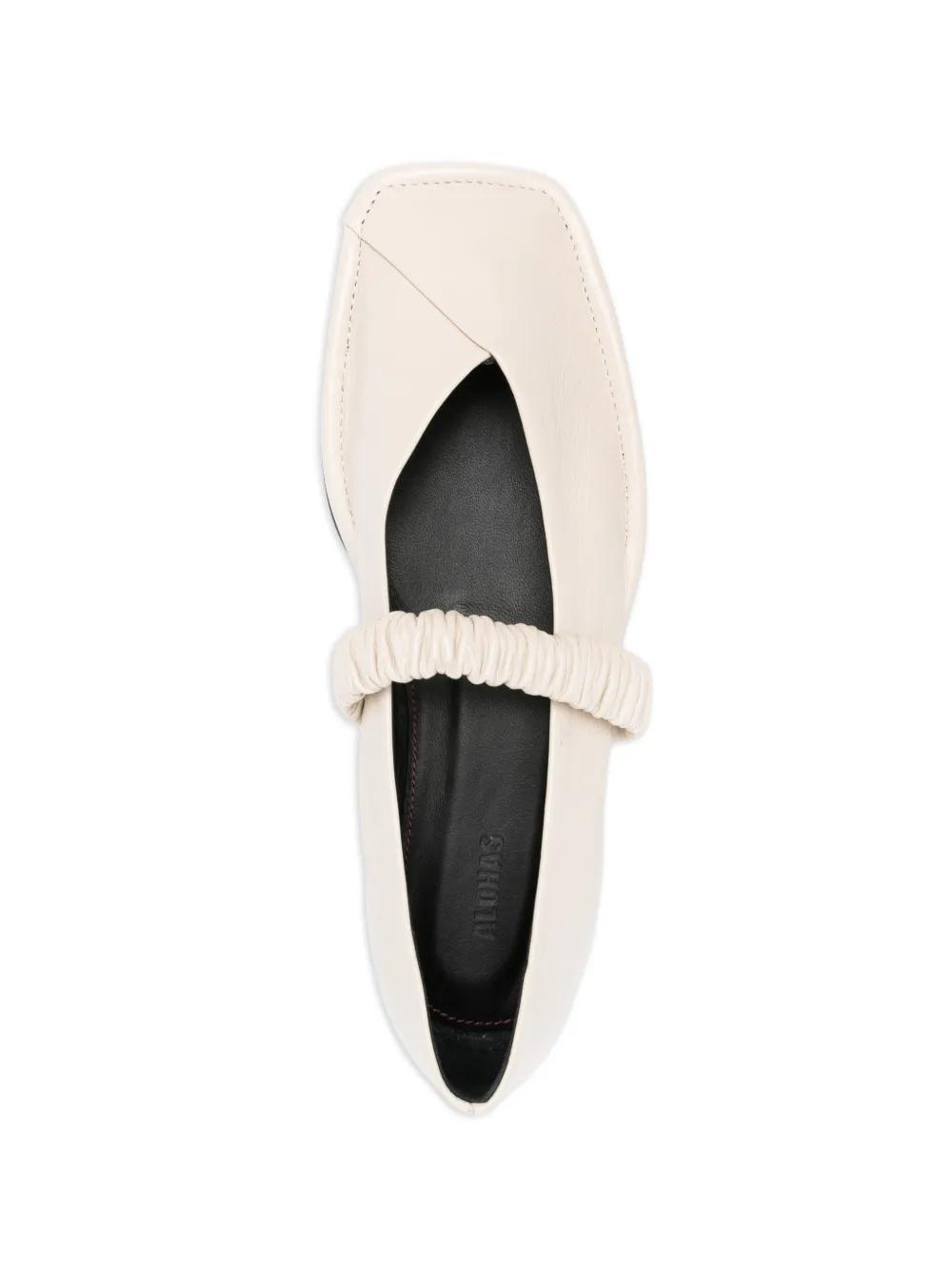 ALOHAS Ballerina's met vierkante neus Beige