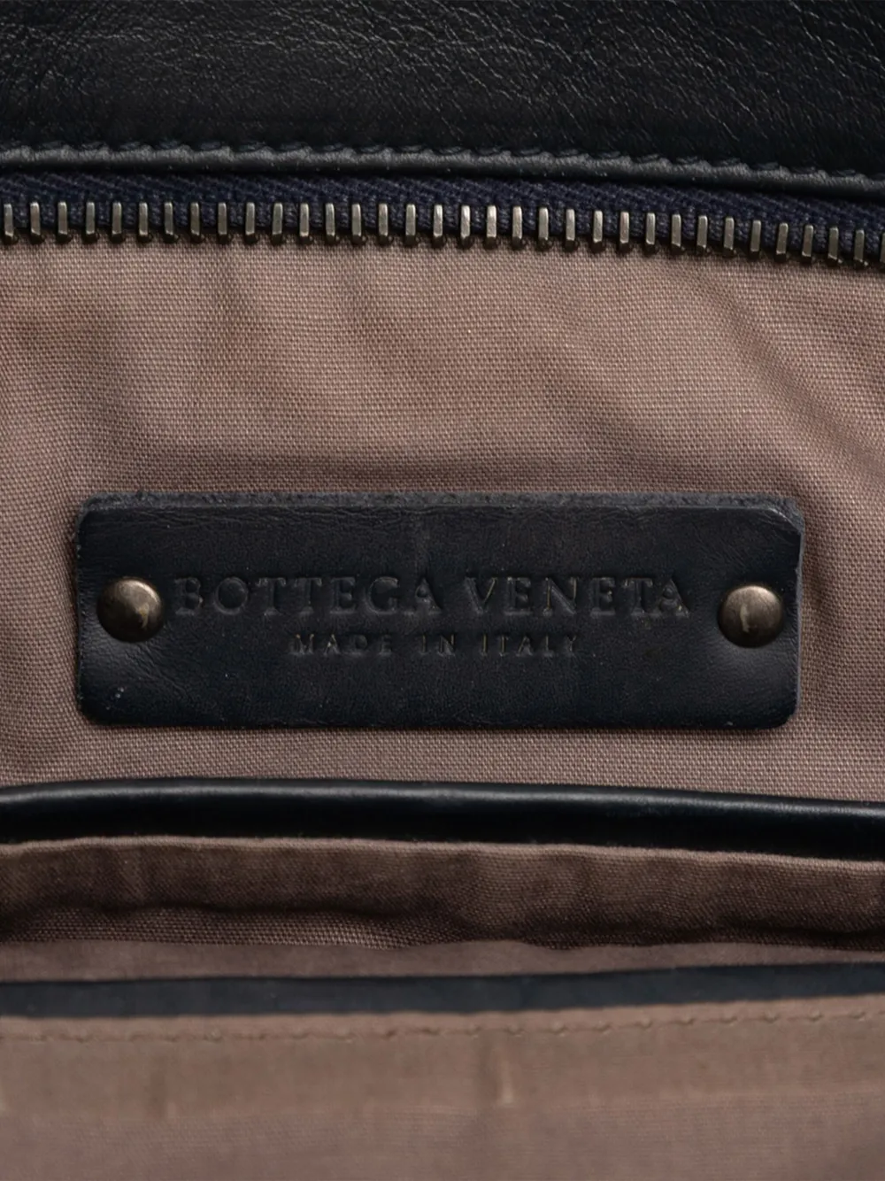 BOTTEGA VENETA Pre-owned 2012-2025 Leather Intrecciato Crossbody Bag In Blue