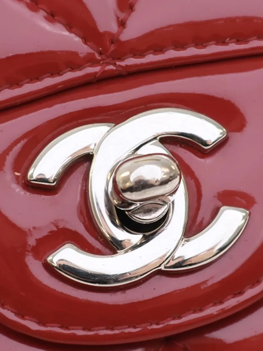 CHANEL Pre-owned 2009-2010 Medium Classic Patent Double Flap Shoulder Bag In Red