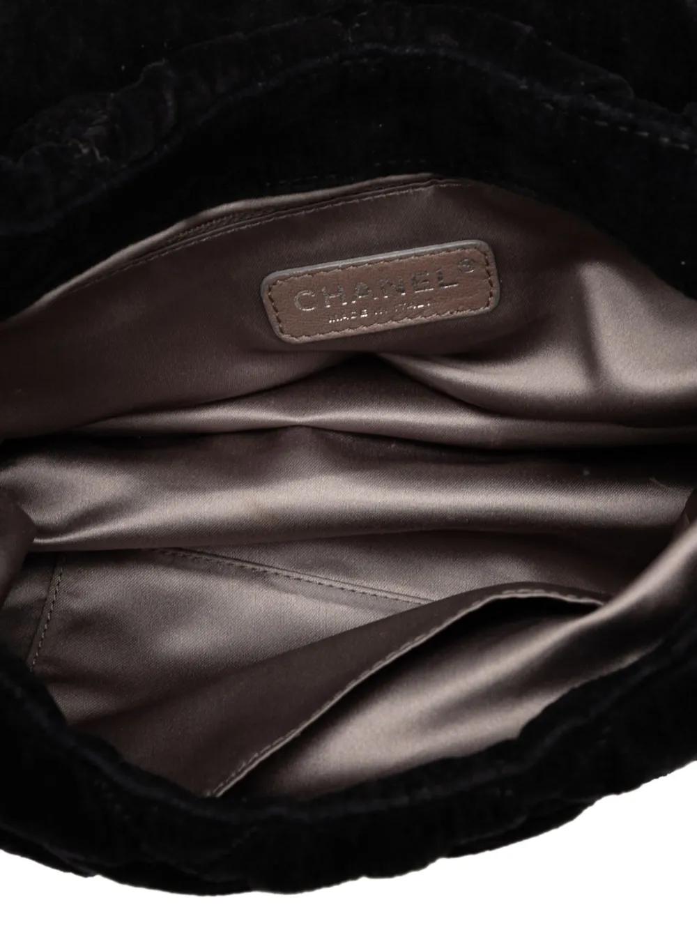 Pre-owned Chanel 2008-2009 Paris Moscou Bubble Quilted Velvet Flap Shoulder Bag In Black