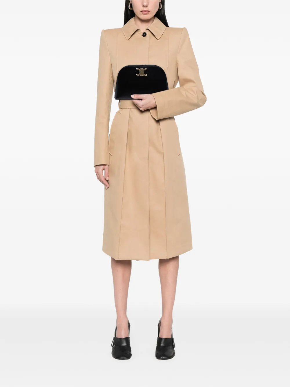 Celine Pre-Owned 2021-2025 Shiny Calfskin Triomphe Pouch Clutch | Pre-owned & Archive | Image 2