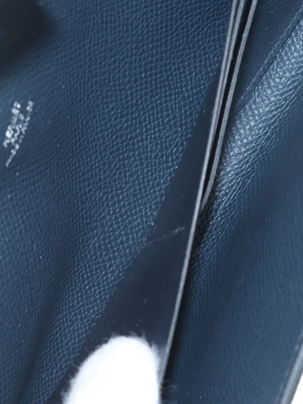 Hermès Pre-owned 2023 Epsom Chaine D Ancre to Go Wallet Crossbody Bag in Blue, view 5