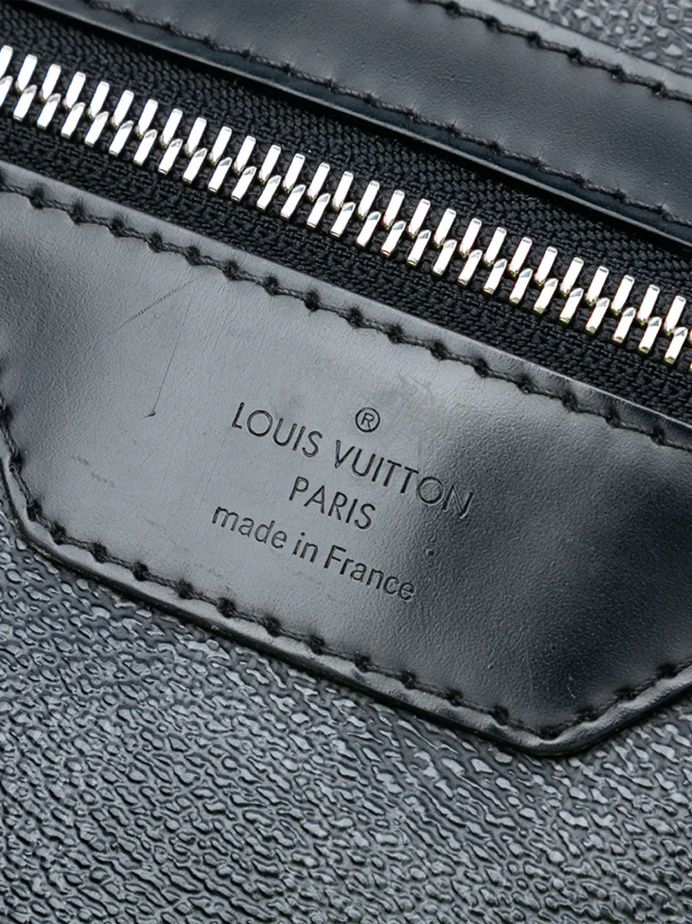 LOUIS VUITTON Pre-owned 2011 Damier Graphite Mick Gm Crossbody Bag In Black