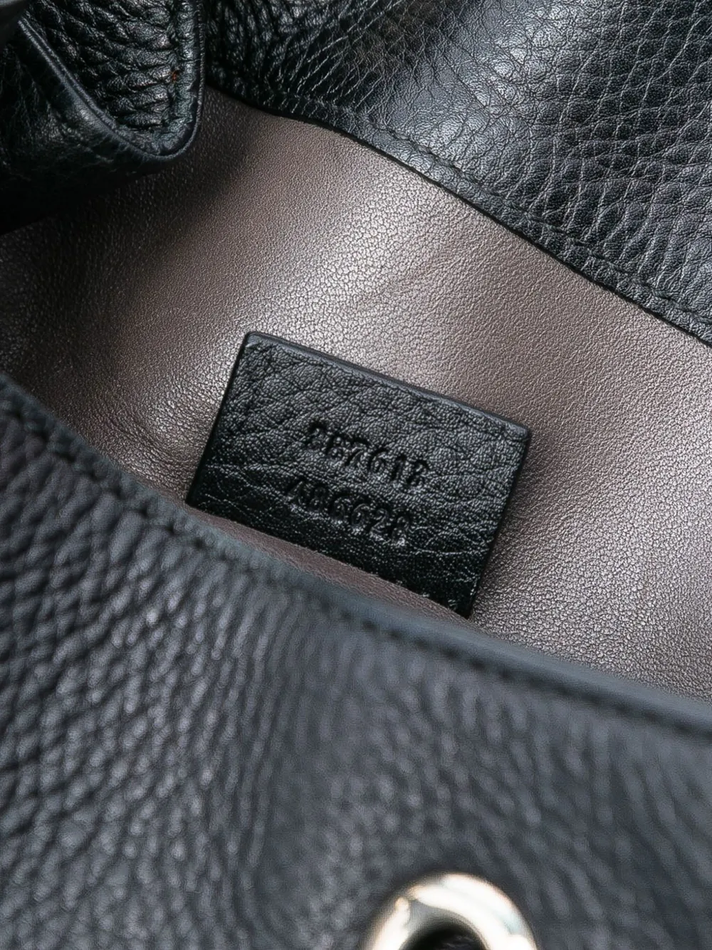 Pre-owned Gucci 2016-2025 Pebbled Calfskin Miss Bamboo Tassel Bucket Bag In Black