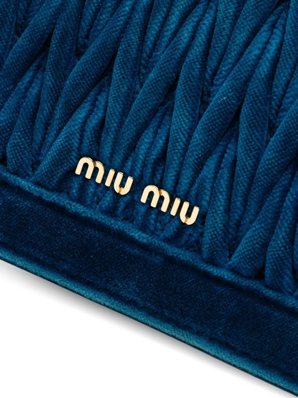 MIU MIU Pre-owned 2010-2025 Velluto Matelasse Confidential Chain Crossbody Bag In Blue