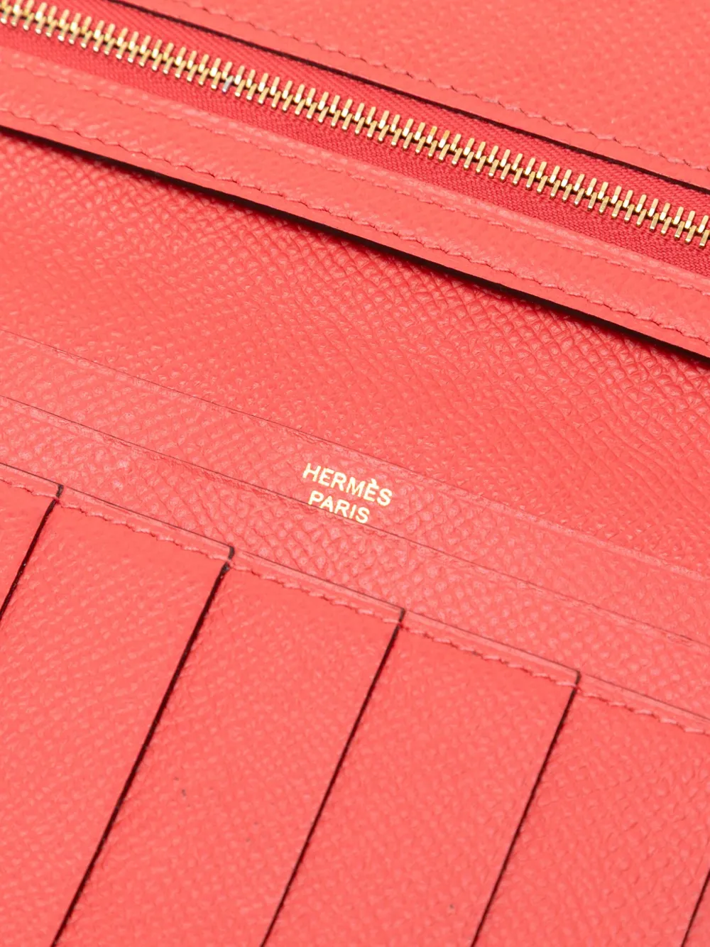 Pre-owned Hermes 2016 Epsom Bearn Wallet Long Wallets In Red