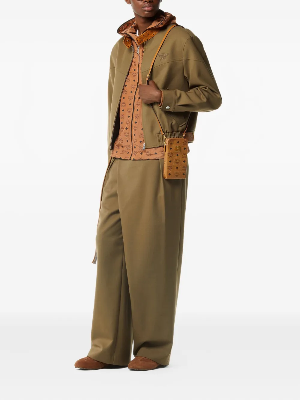 Mcm Aren Visetos Phone Pouch In Brown