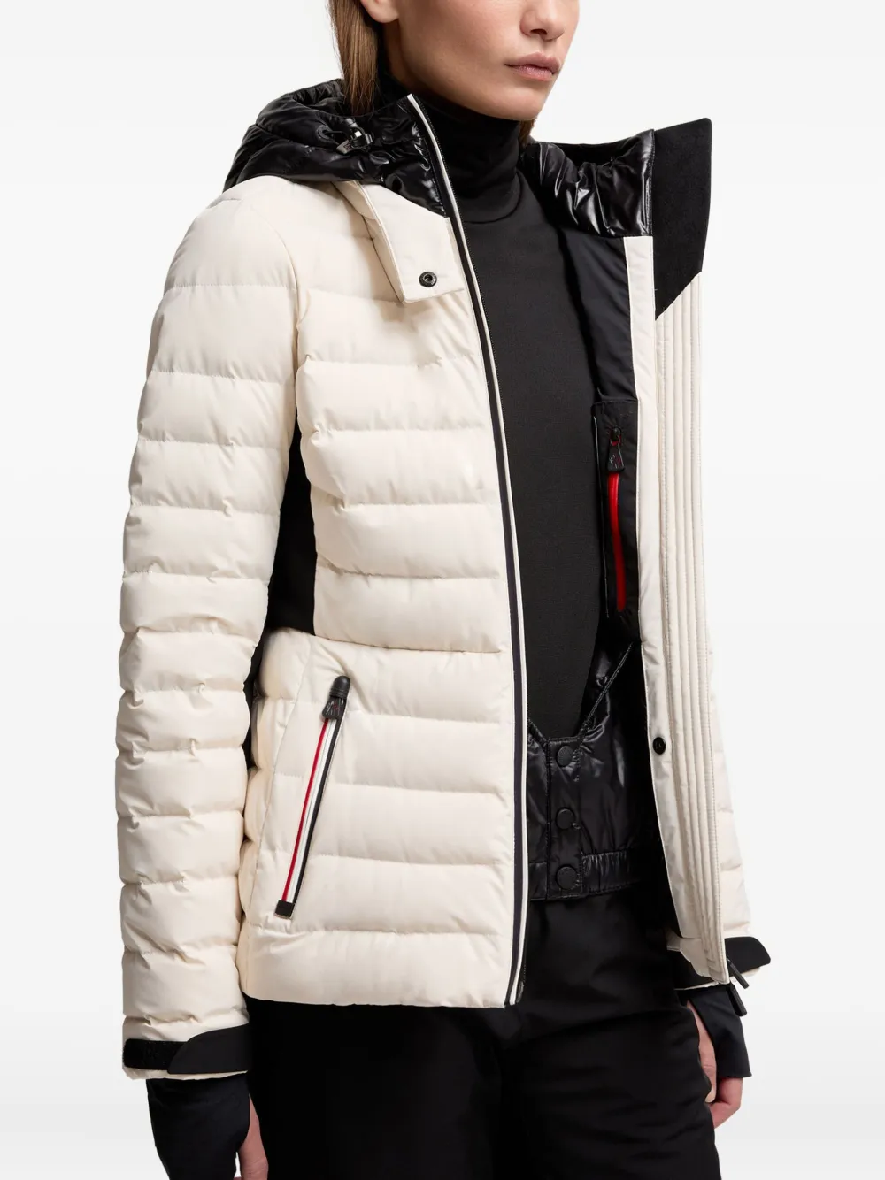 Moncler Grenoble Gewatteerde jas met capuchon Beige