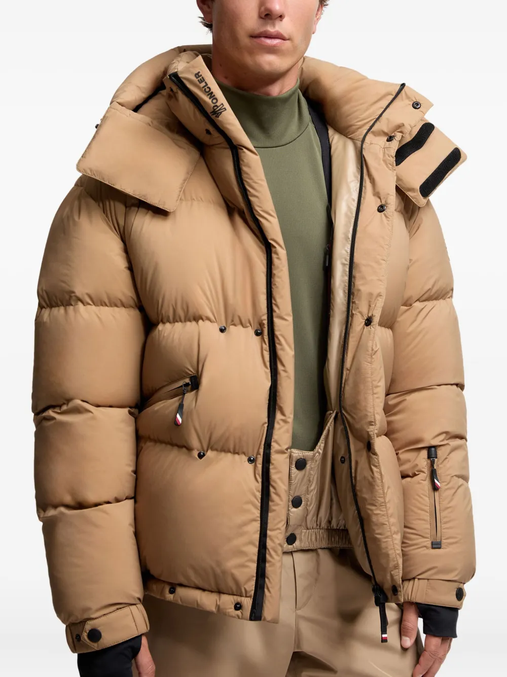 Moncler Gewatteerde jas met afneembare capuchon Beige