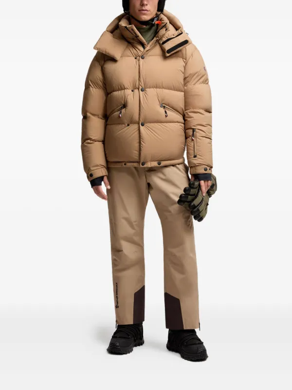 Moncler フーデッド パデッドコート | ニュートラル | FARFETCH JP