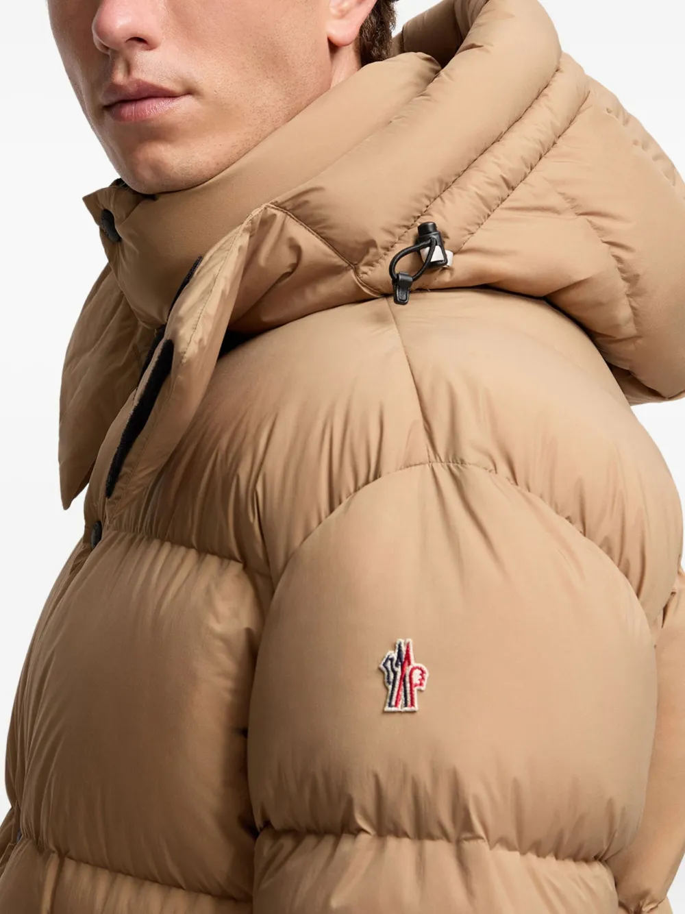Moncler Gewatteerde jas met afneembare capuchon Beige