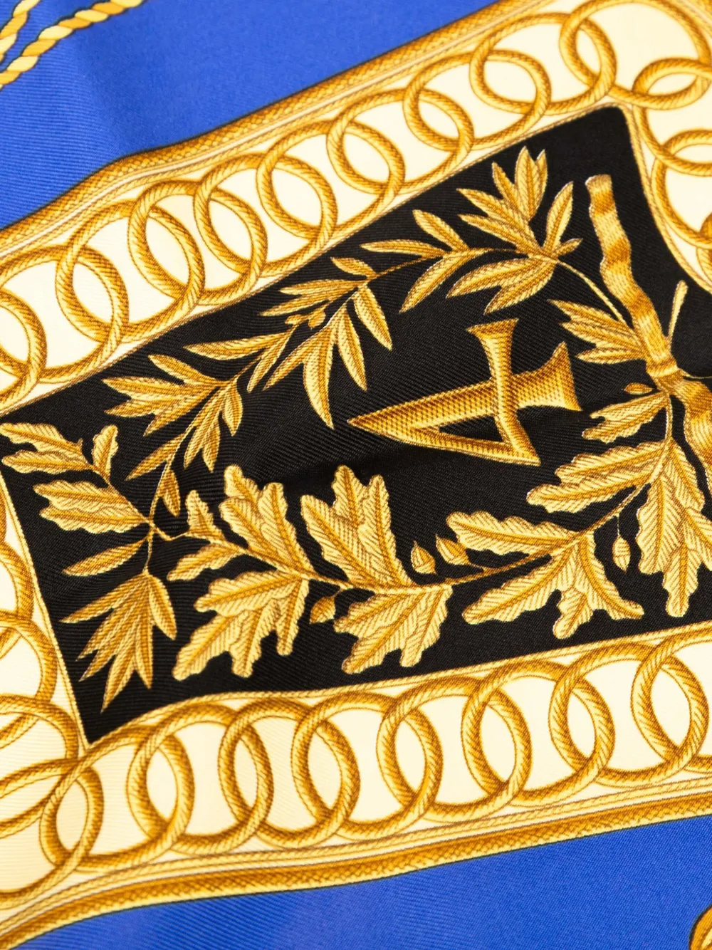 Pre-owned Hermes 20th Century Poste Et Cavalerie Silk Scarf 90 Scarves In White