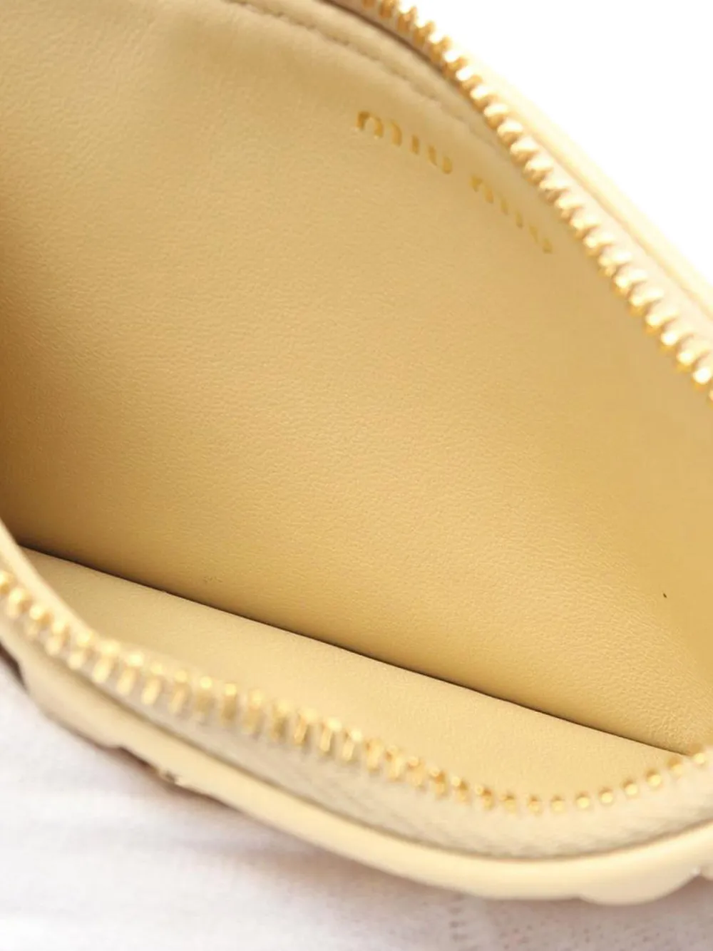 MIU MIU Pre-owned 2010 Leather Matelasse Card Holder In Brown