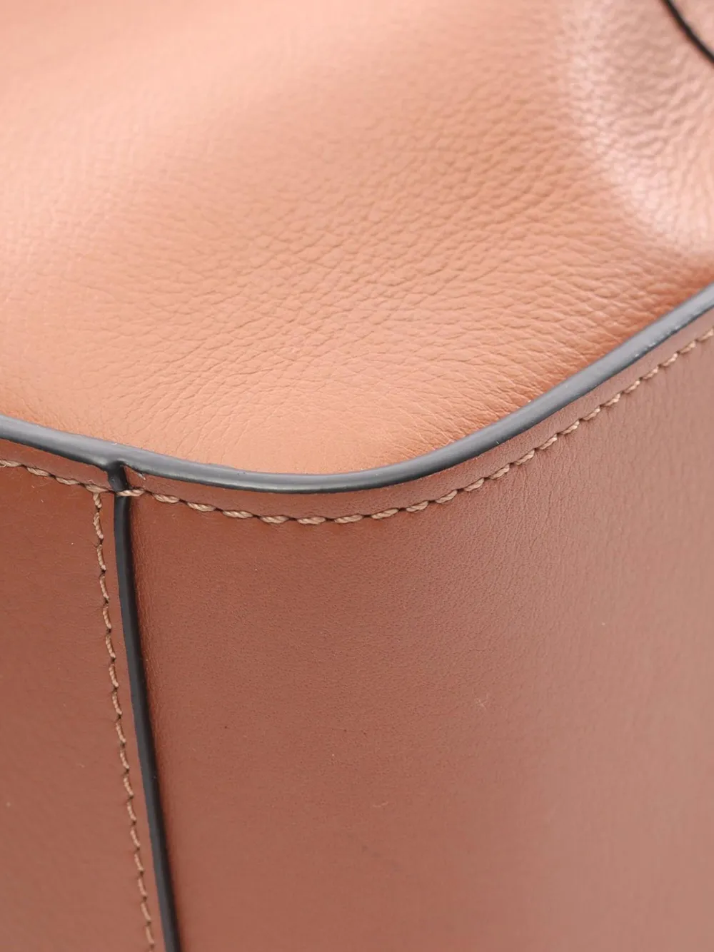 Loewe Pre-Owned bolsa satchel Hammock mini con agujetas 2010-2025 | Estilos de archivo | Image 2