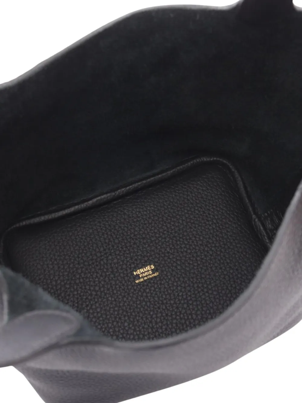 Pre-owned Hermes 2025 Taurillon Clemence Picotin Lock Pm Handbag In Black