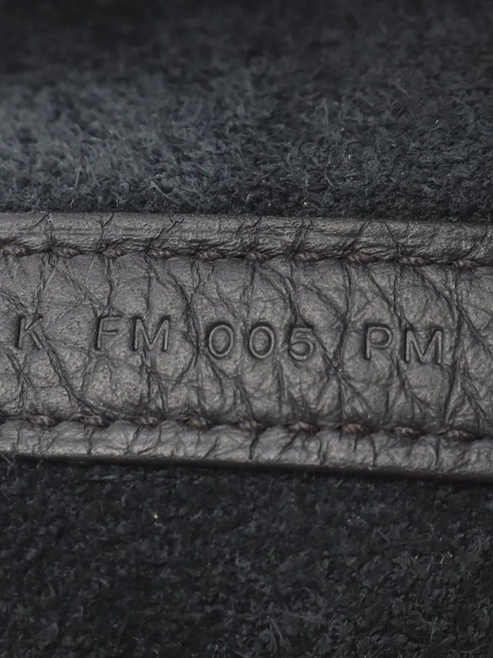 Pre-owned Hermes 2025 Taurillon Clemence Picotin Lock Pm Handbag In Black