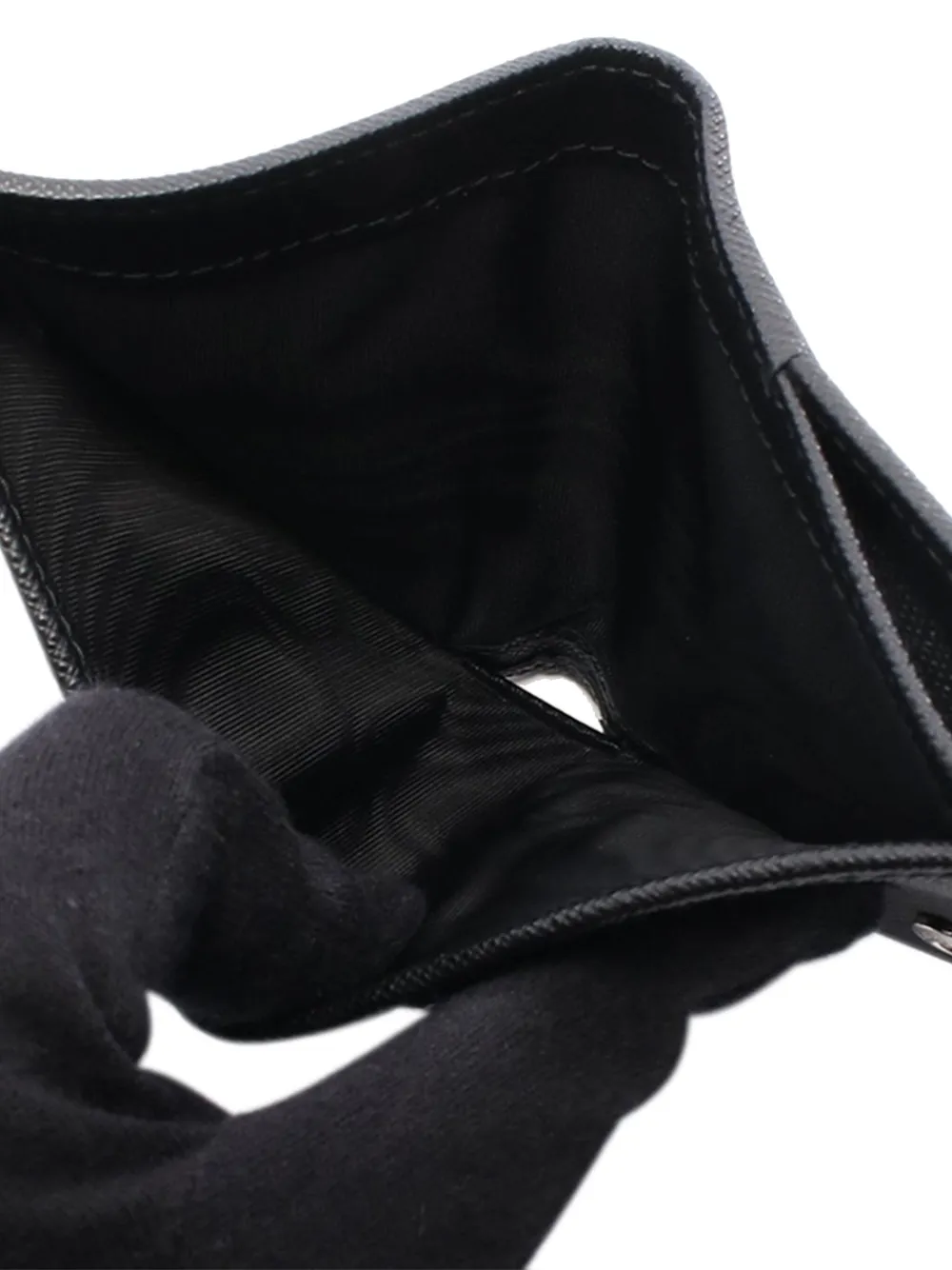 PRADA Pre-owned 2013-2025 Saffiano-trimmed Tessuto Zip Bifold Wallet Small Wallets In Black