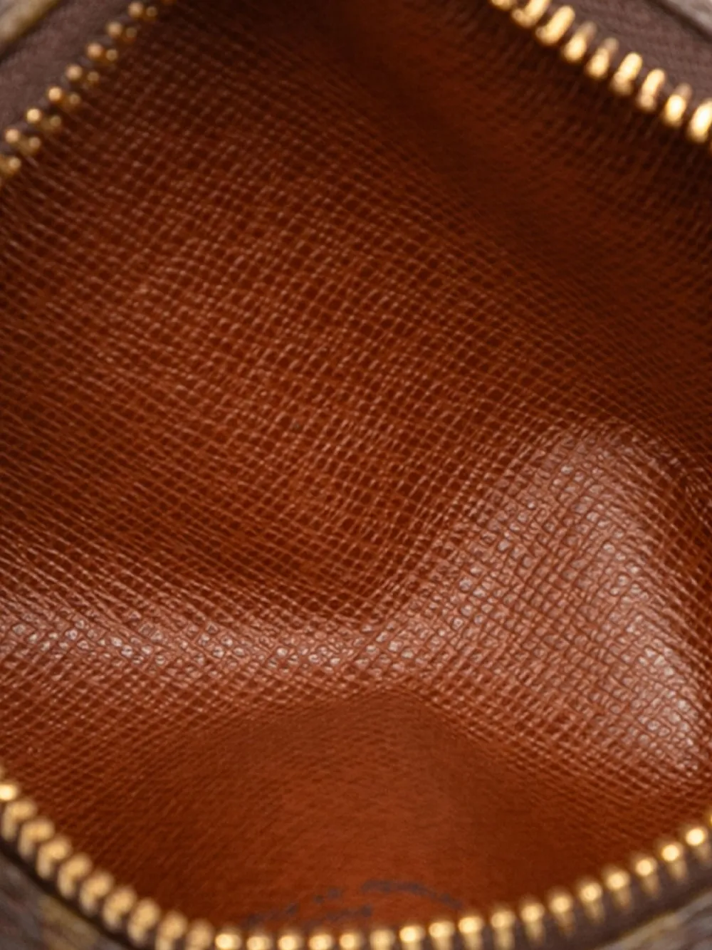 Pre-owned Louis Vuitton 2000-2010 Monogram Papillon Pochette Handbag In Brown