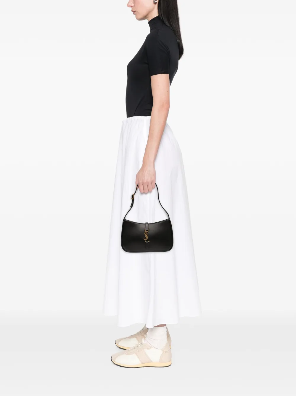 Saint Laurent Pre-Owned bolsa de hombro Hobo Le 5 a 7 de piel de becerro 2023 | Estilos de archivo | Image 2