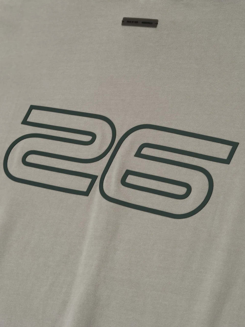 FEAR OF GOD ESSENTIALS 90s T-shirt met logoprint Beige