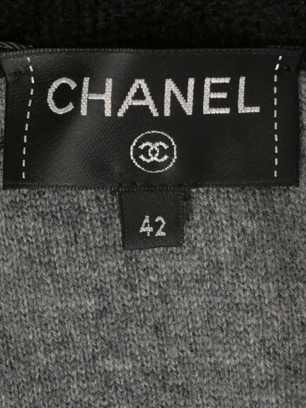 CHANEL Pre-Owned double-CC zip-up Jacket | Grey | FARFETCH