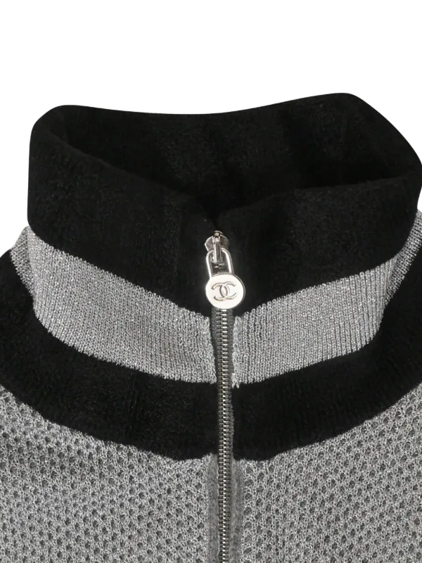 CHANEL Pre-Owned double-CC zip-up Jacket | Grey | FARFETCH