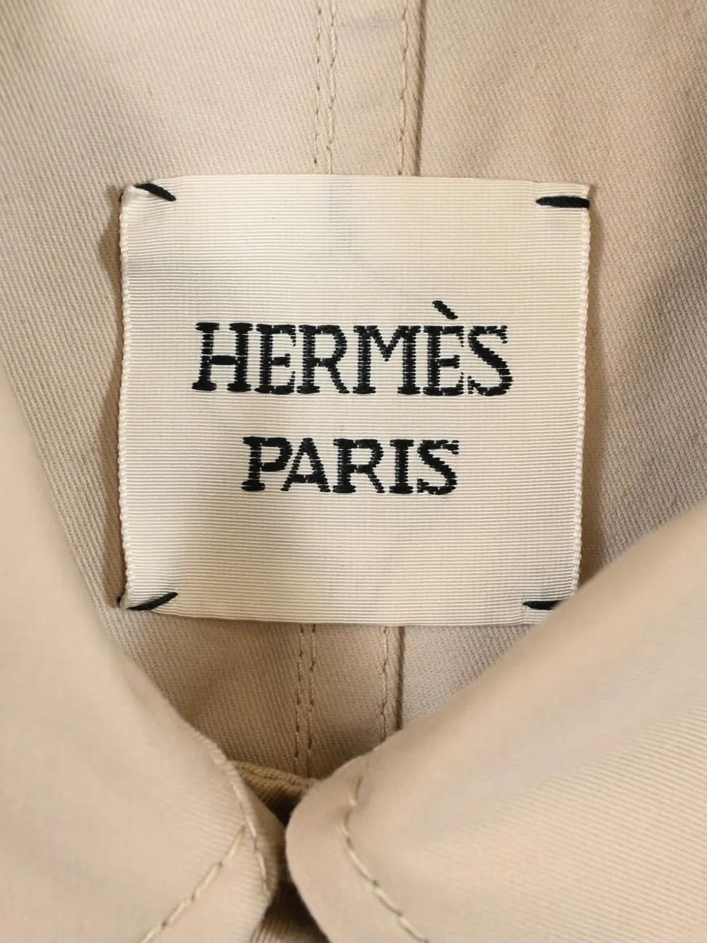 Pre-owned Hermes 750mm Chest Pockets Windbreaker Jacket In Neutral