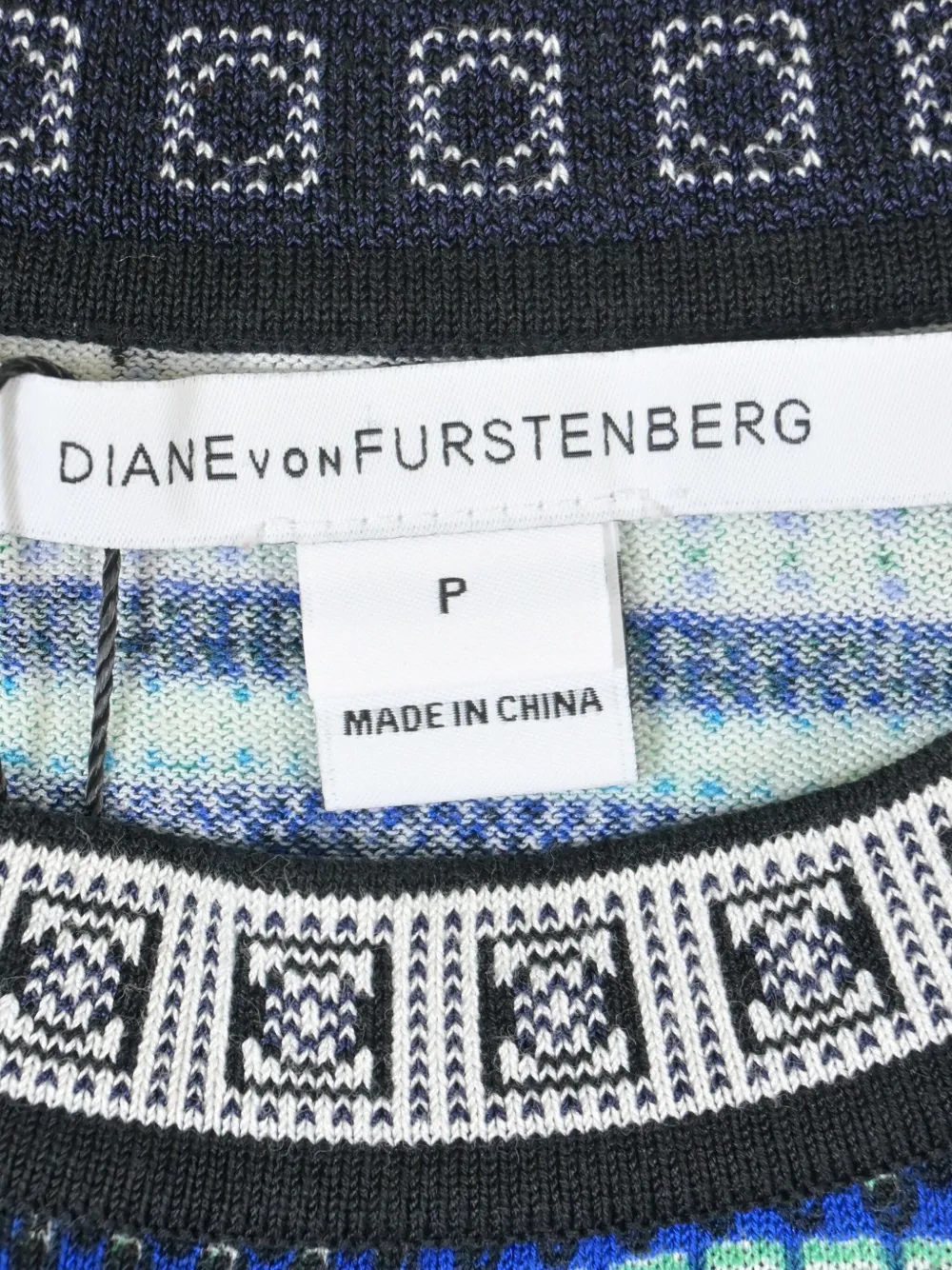 Pre-owned Diane Von Furstenberg Knitted-sleeveless Vest In Blue