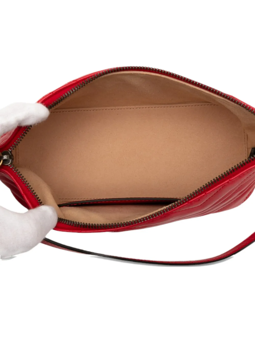 GUCCI Pre-owned 2016-2025 Gg Marmont Matelasse Leather Shoulder Bag In Red